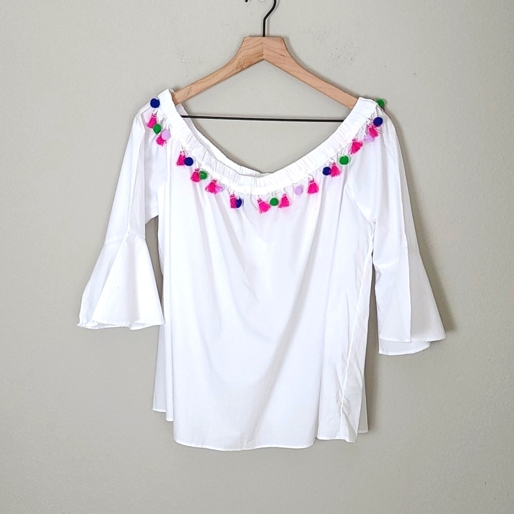 Forever 21 NWT Tassel and Pom Pom Top